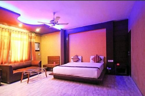 Raunak International New Delhi